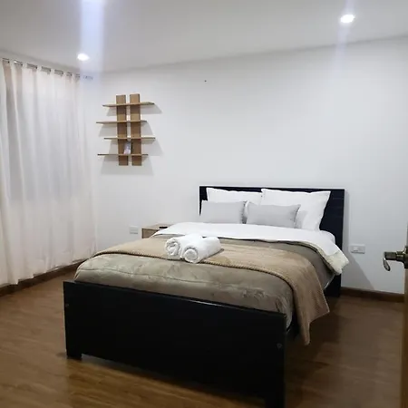 Departamento Completo Con Hermosa Vista De La Ciudad Cuenca Exterior foto