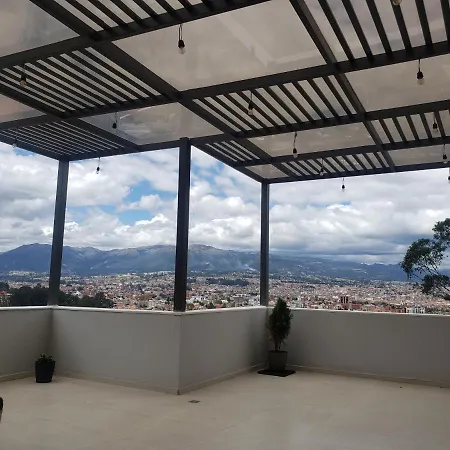 Departamento Completo Con Hermosa Vista De La Ciudad Cuenca Exterior foto